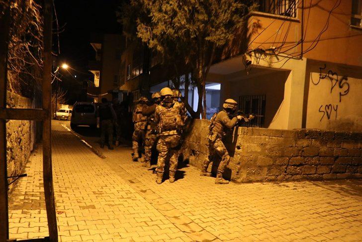 Batman'da DEAŞ'ın sözde il sorumlusunun da arasında olduğu 13 zanlı tutuklandı G5