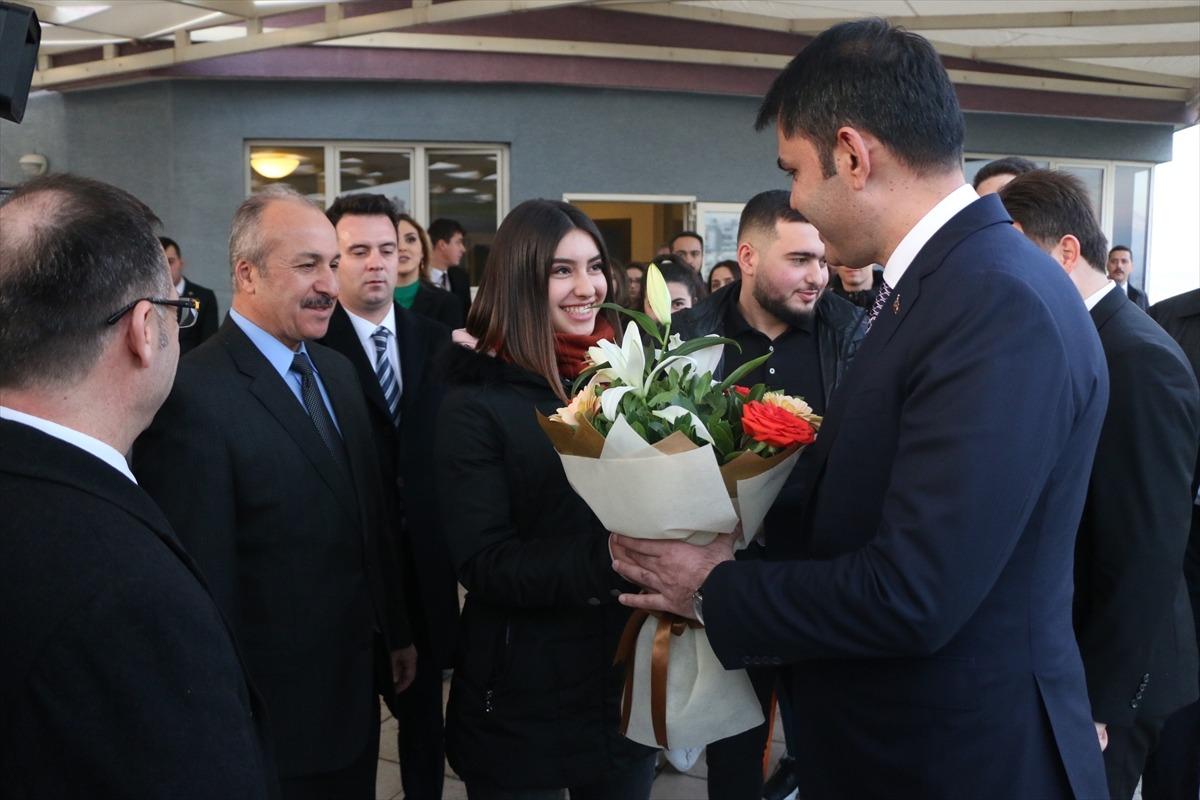 Bakan Kurum, Arnavutluk'taki T&uuml;rk kurum ve kuruluşlarını ziyaret etti