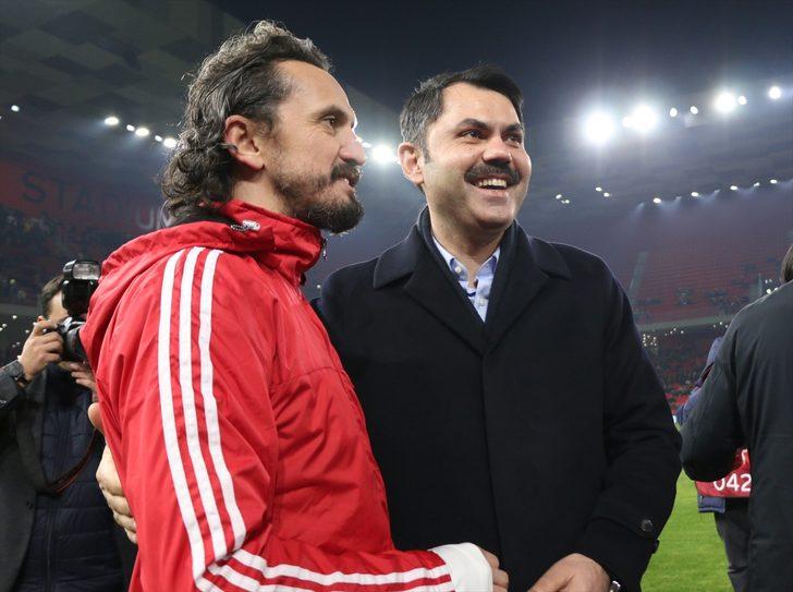 Bakan Kurum, Arnavutluk'taki Türk kurum ve kuruluşlarını ziyaret etti G3