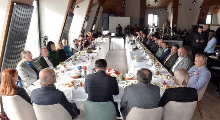 Erzurum Valisi Okay Memiş, gazetecilerle bir araya geldi G2