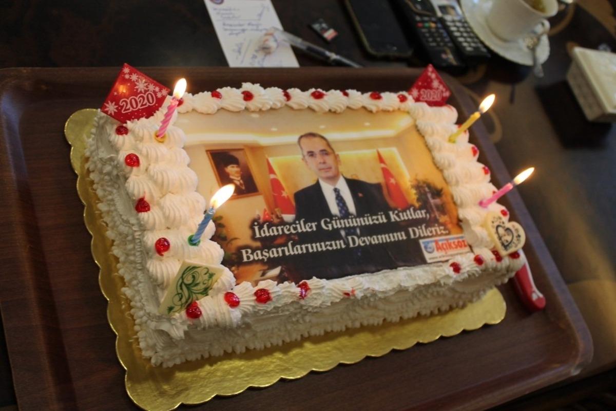 Tosya Kaymakamına İdareciler G&uuml;n&uuml; ziyareti