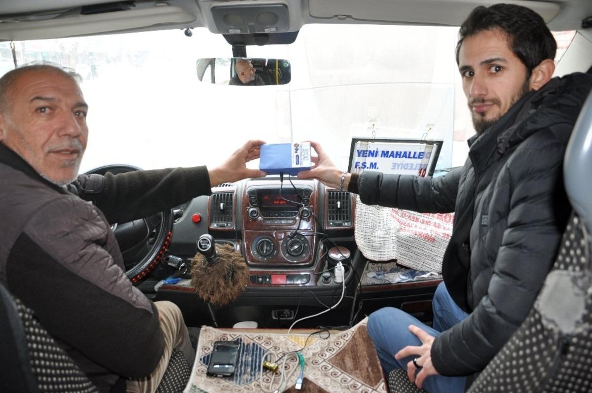 Y&uuml;ksekovalı gen&ccedil;ler &lsquo;Akıllı durak&rsquo; sistemini yaptı
