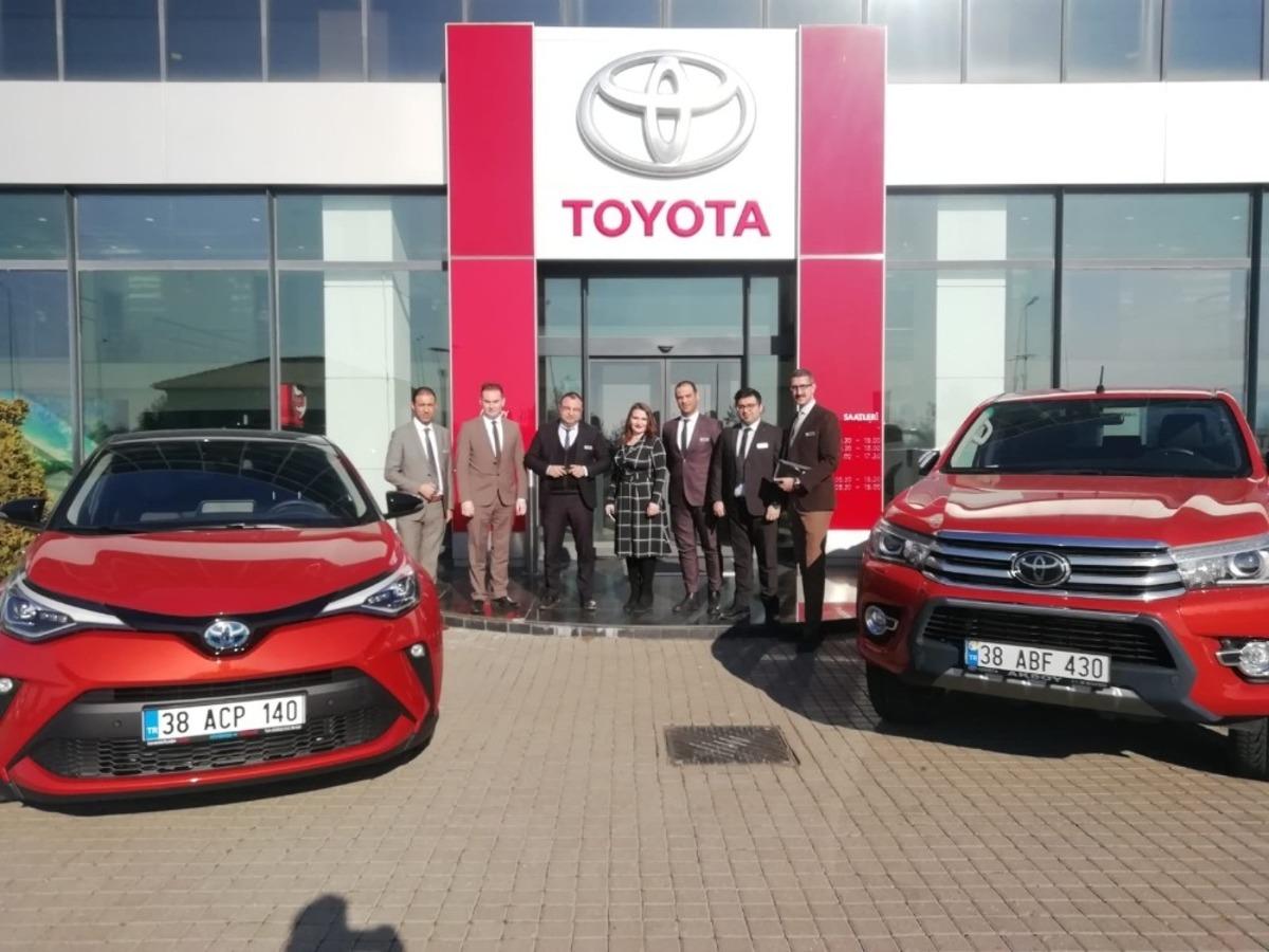 Sıfır ara&ccedil; alacaklar, Toyota Plaza Aksoy&rsquo;da 31 Mart&rsquo;a kadar finans kampanyasından faydalanabilecek