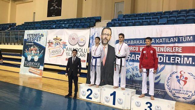 Okul Sporları Karate Müsabakaları sona erdi