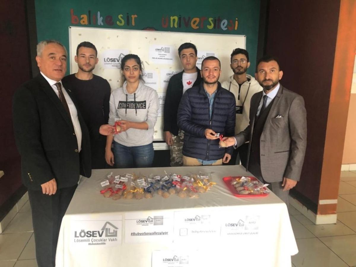 &Uuml;niversiteli gen&ccedil;lerden L&Ouml;SEV&rsquo;e destek