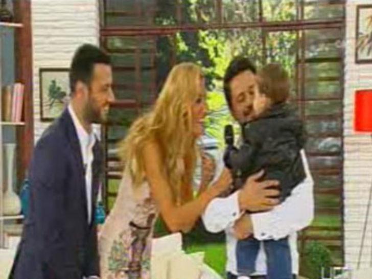 Çağla Şıkel programına eşini konuk etti G2