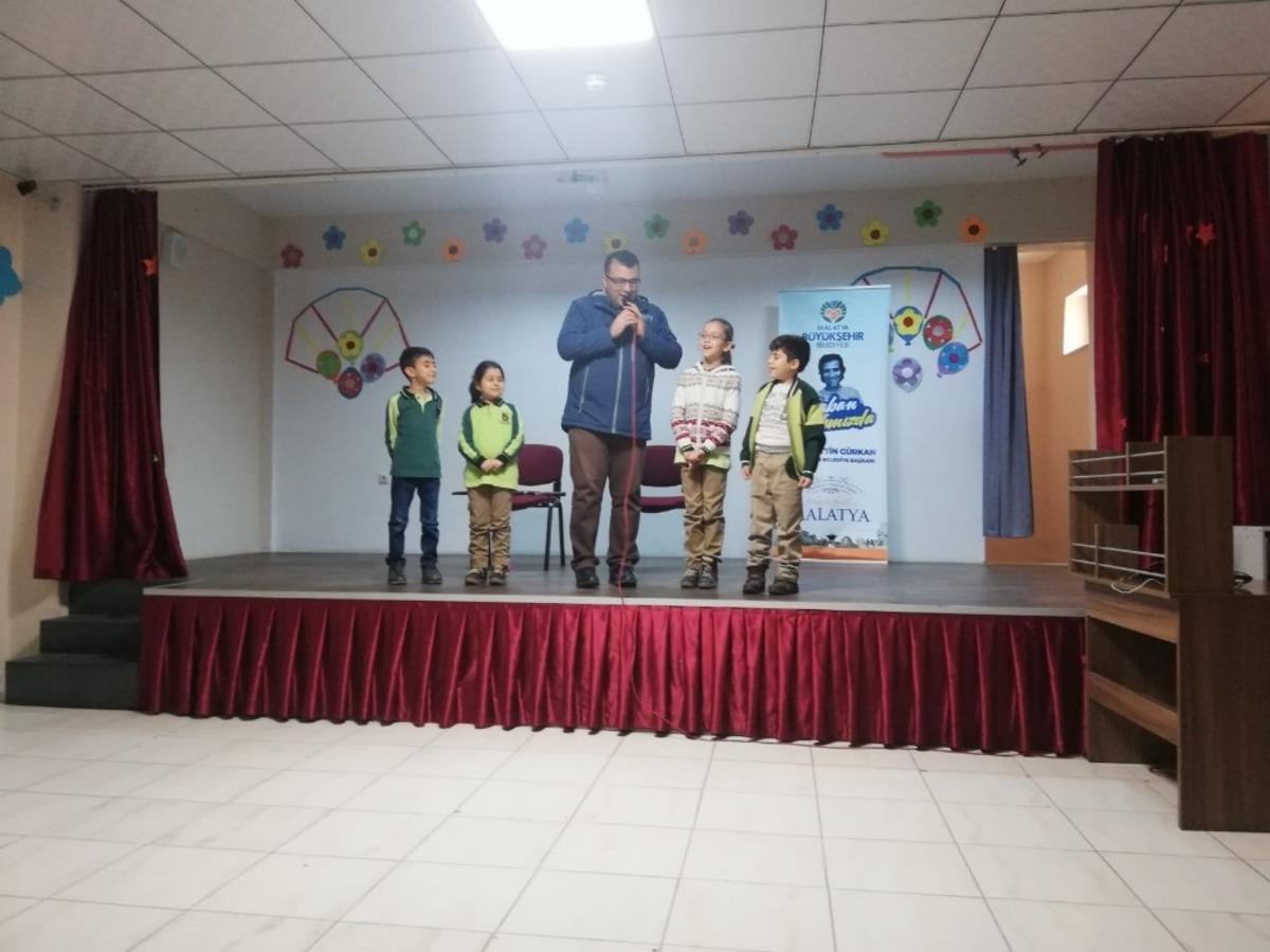 &lsquo;Şaban sınıfımızda&rsquo; oyunu ilgi g&ouml;rd&uuml;