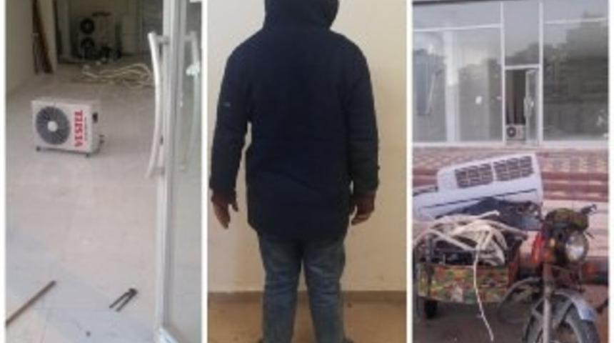 &Ccedil;aldığı klimayla ka&ccedil;arken yakalandı