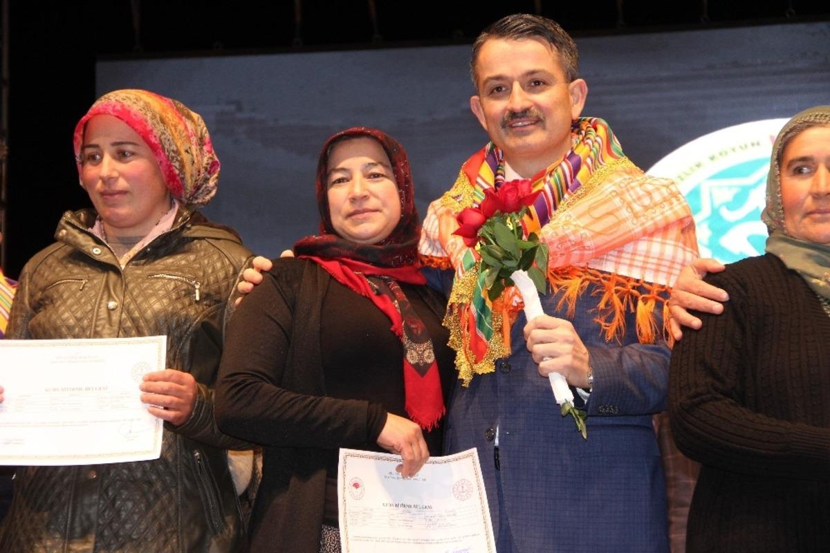 Bakan Pakdemirli&rsquo;den &lsquo;ana&ccedil; ke&ccedil;i desteği&rsquo; m&uuml;jdesi