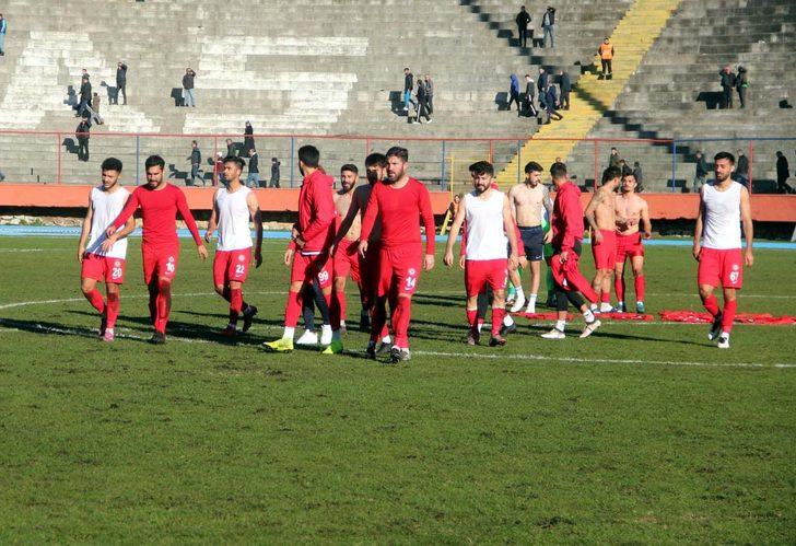 Zonguldak Kömürsporlu futbolculardan maç sonu tepki G5