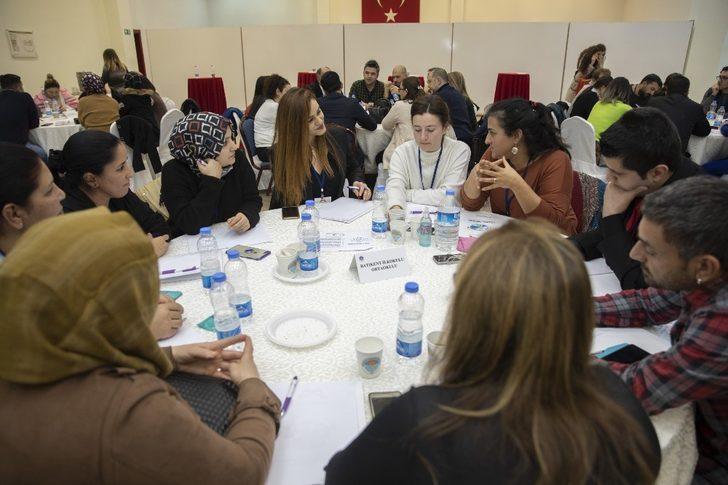 Mersin Büyükşehir Belediyesi, ‘Bilinçli İnternet Kullanımı Çalıştayı’ düzenledi G3