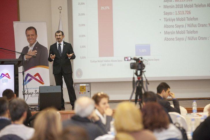 Mersin Büyükşehir Belediyesi, ‘Bilinçli İnternet Kullanımı Çalıştayı’ düzenledi G4