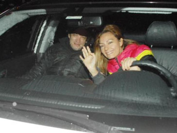 Özge Özder'in panik anı G4