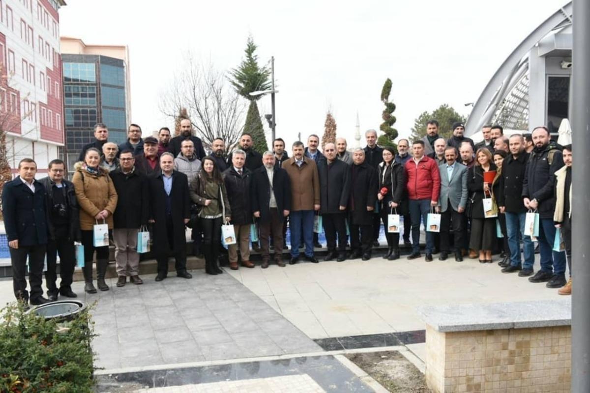 Vali &Ccedil;ift&ccedil;i ve Başkan Aşgın gazetecilerle buluştu