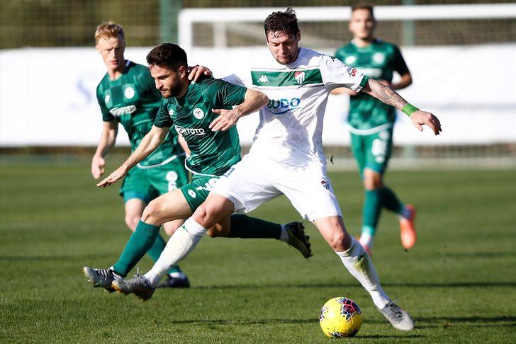 Konyaspor-Bursaspor maçında kavga çıktı G2