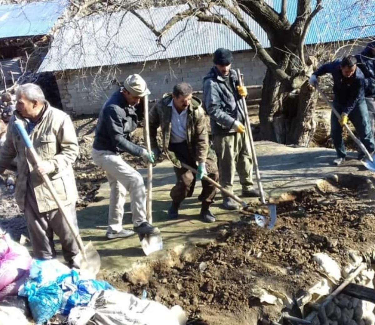 Derecik&rsquo;teki 70 yıllık su değirmeni yeniden onarılıyor