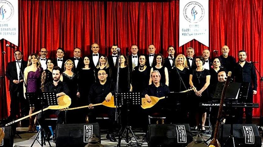 &Ccedil;eşme&rsquo;de kış soğuğunda T&uuml;rk Halk M&uuml;ziği sıcaklığı