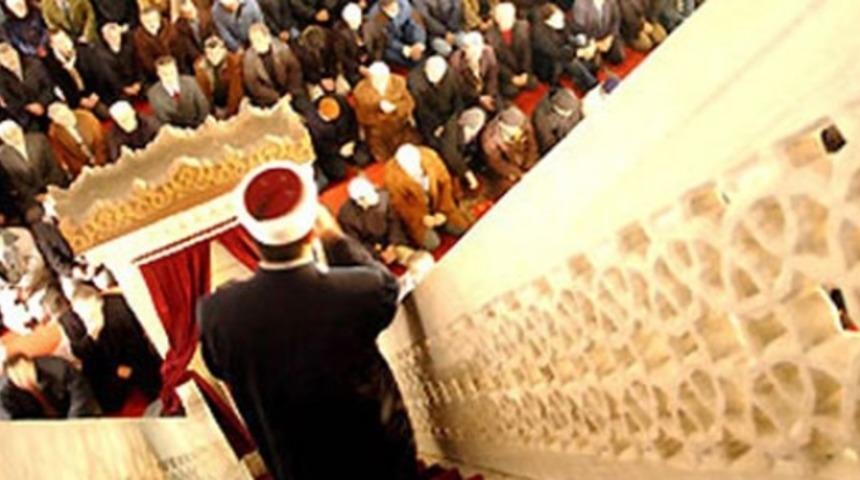 Camide imamla müezzin arasında kavga! Soruşturma başlatıldı