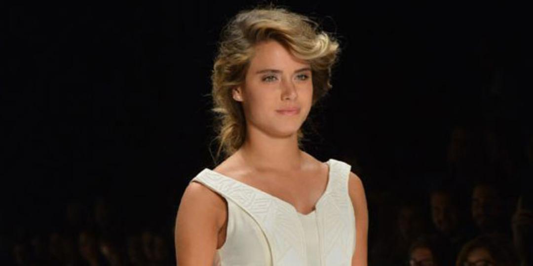 Ceyda Ateş podyuma &ccedil;ıktı