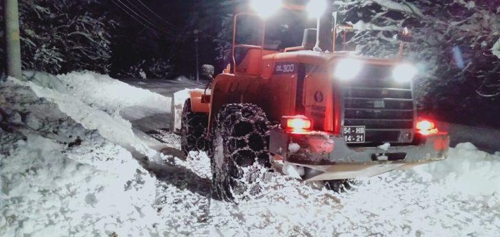 Başkan Babaoğlu’ndan gece çalışan kar timine jest G4