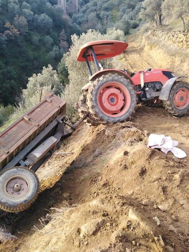 Devrilen traktörden düşen kadın hayatını kaybetti G3