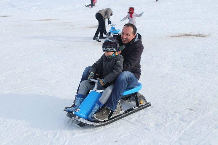 Bitlisliler hafta sonlarını kayarak geçiriyor G4