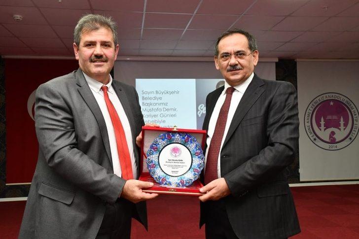 Başkan Demir öğrencilerle buluştu G3