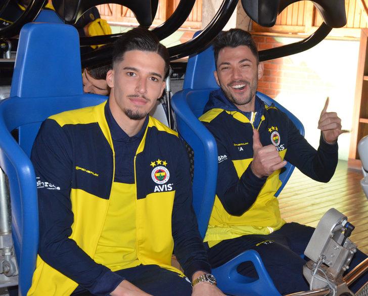 Fenerbahçeli futbolcular eğlence merkezinde stres attı G3