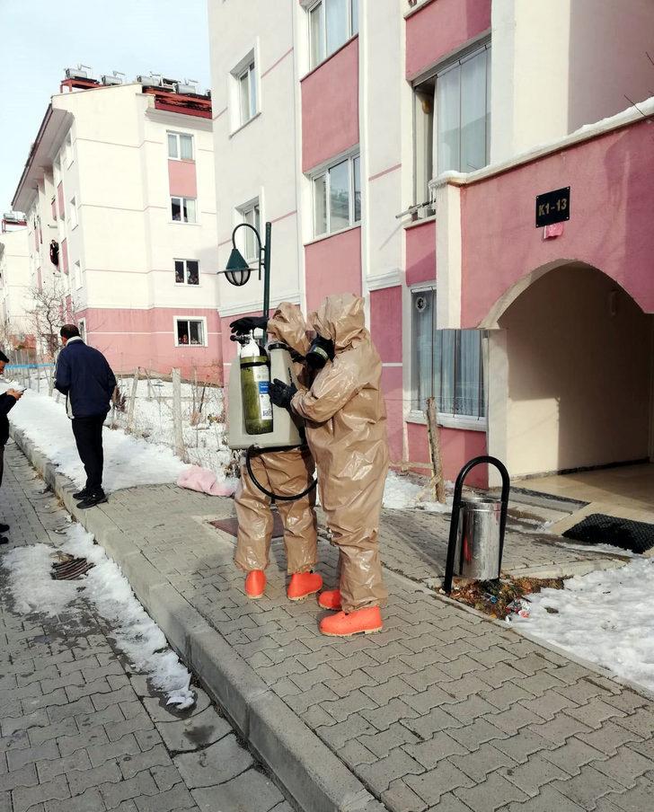 Kimyasal madde ile intihara kalkıştı, AFAD binayı boşalttı G1