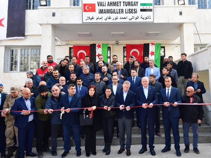 Hayatını kaybeden vali yardımcısının ismi Cerablus'ta okula verildi G1