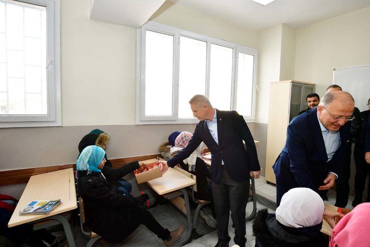 Hayatını kaybeden vali yardımcısının ismi Cerablus'ta okula verildi G3