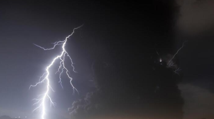 Filipinler’de volkanik tsunami alarmı! Alarm seviyesi 4'e yükseldi, her an patlayabilir!