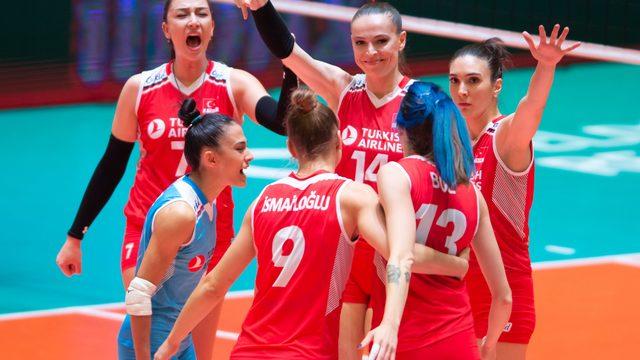A Milli Kadın Voleybol Takımı, olimpiyat kotasını aldı!