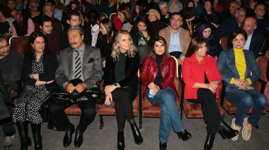 S&uuml;leyman Soylu'dan Kadir İnanır'a 'Devran' tepkisi! 'Eksik yapmışsınız Kadir efendi'