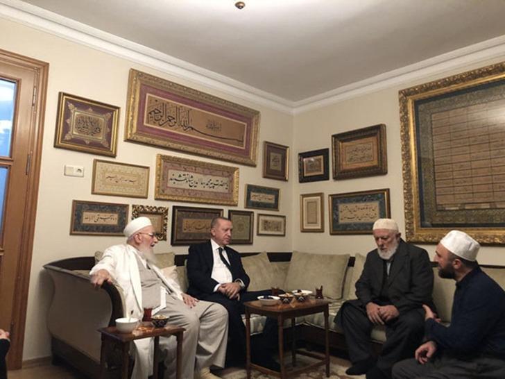 Resmi programında yoktu! Cumhurbaşkanı Erdoğan'dan sürpriz ziyaret G3