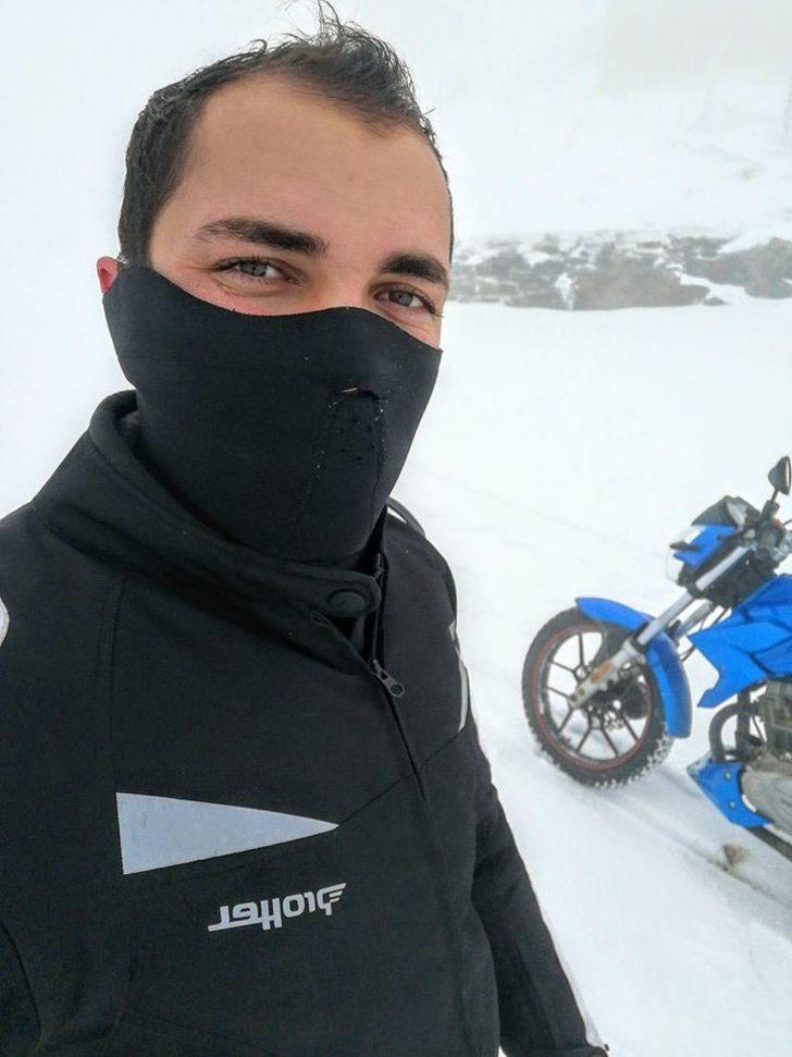 Çocukluk hayalini fotokapanla gerçekleştirdi! Kurtları böyle görüntüledi G5