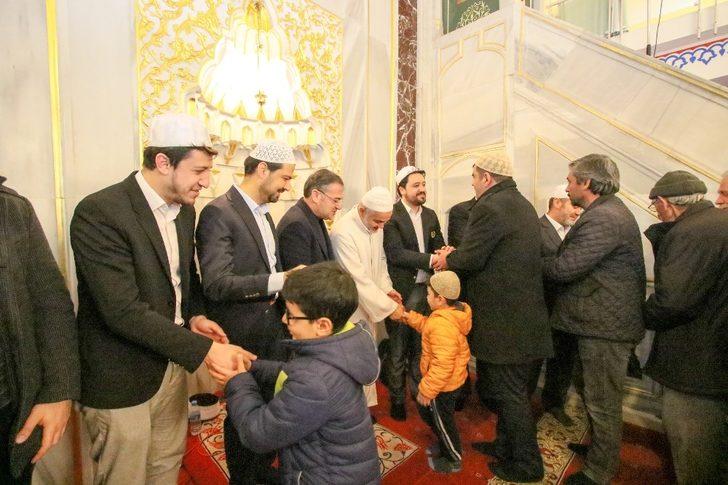 Hacılarlılar sabah namazında bir araya geldi G3