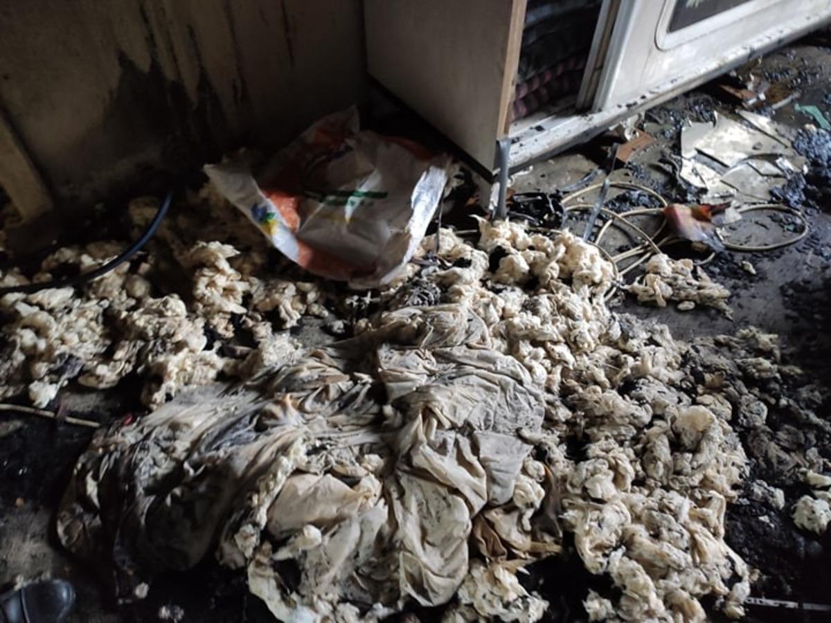 Elektrikli sobadan yangın &ccedil;ıktı, kış ortasında evsiz kaldılar