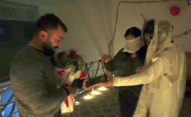 Böyle evlilik teklifi görülmedi! 'Son duanı et' dedi ve... G4