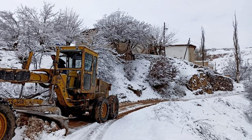 P&uuml;t&uuml;rge&rsquo;de karla m&uuml;cadele s&uuml;r&uuml;yor