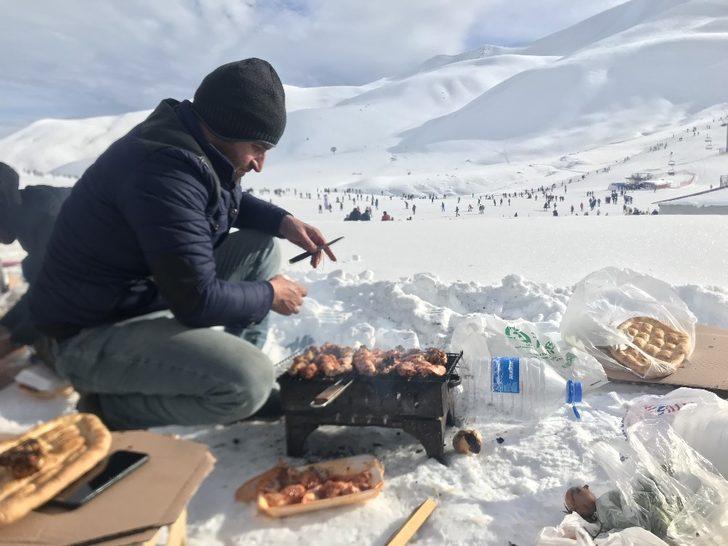 Bingöl’de Hesarek Kayak Merkezi yoğun ilgi görüyor G3