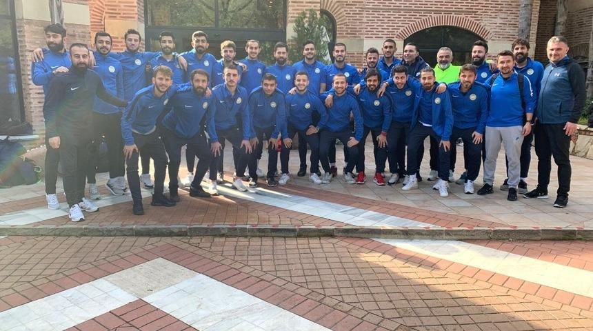 Talasg&uuml;c&uuml; Belediyespor&rsquo;un  Antalya kampı sona erdi