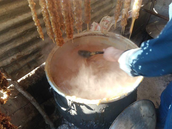 Cevizli sucuk geçim kaynakları oldu! Yoğun talep görüyor G4