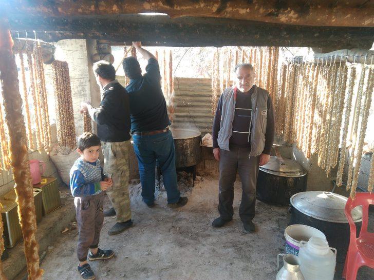 Cevizli sucuk geçim kaynakları oldu! Yoğun talep görüyor G5