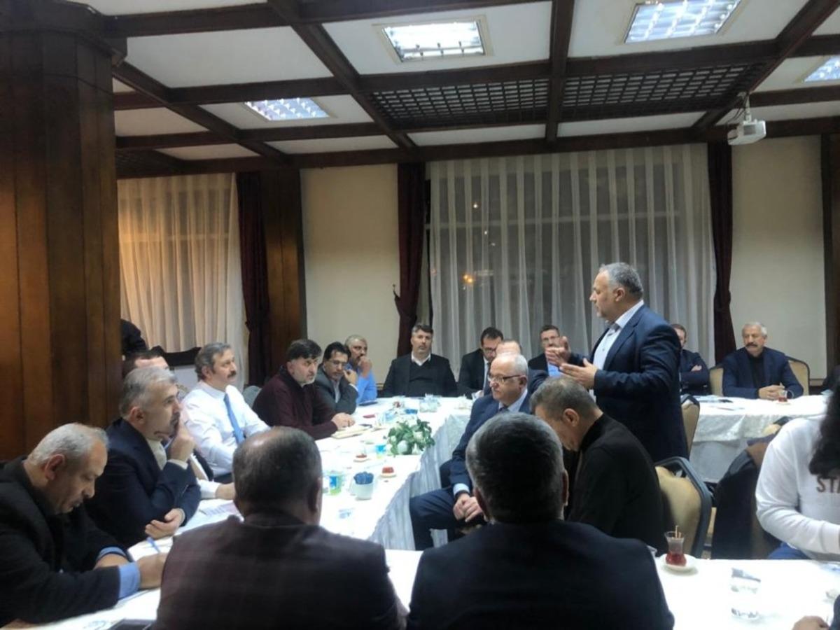 Kocaeli&rsquo;de Roman vatandaşların sorunları konuşuldu