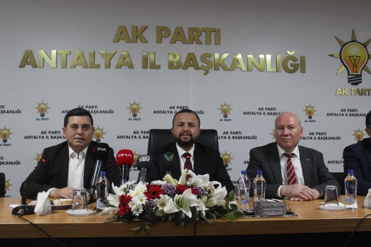 AK Parti İl Başkanı Taş&rsquo;tan, Muratpaşa Belediyesi&rsquo;nin arazi satışı a&ccedil;ıklaması