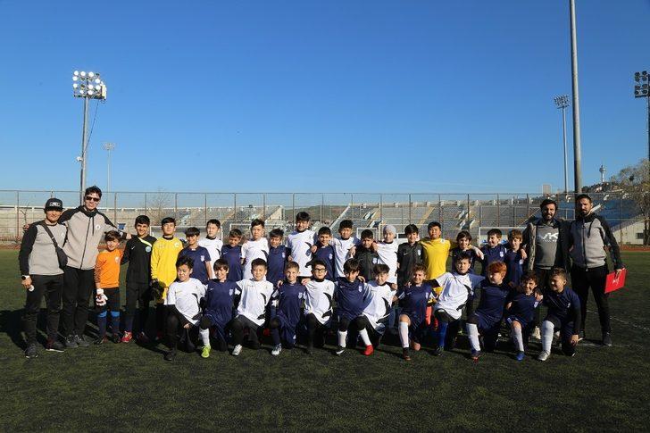 Büyükçekmece, Kazakistan’ın Real Sport takımıyla “Dostluk Maçı” yaptı G4