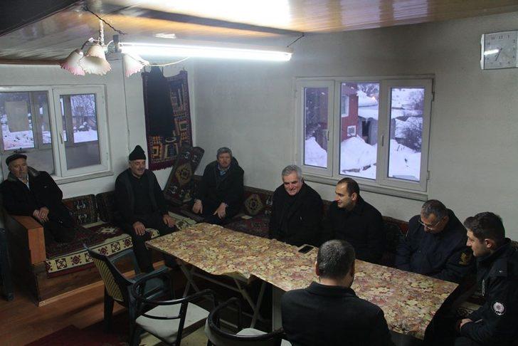 İlçe protokolü her hafta bir köyde toplantı yapıyor G4