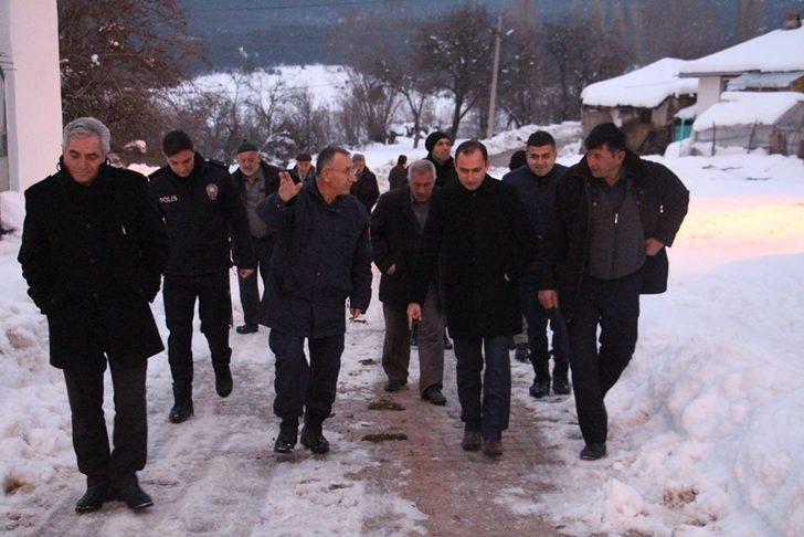 İlçe protokolü her hafta bir köyde toplantı yapıyor G5