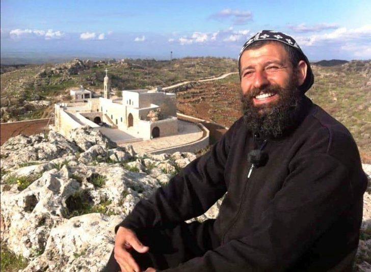 İHA'lar tespit etti, teröristler itiraf etti! Rahip manastırda saklıyormuş G3